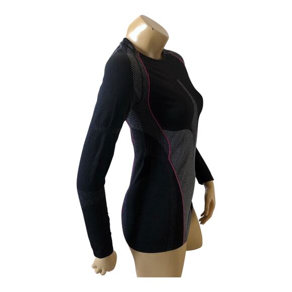 MEDICO Womens Size Small Stretch Seamless Base Layer Long Sleeve Shirt Top - Picture 3 of 7